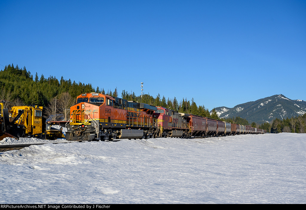 BNSF 6963